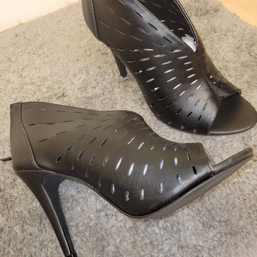 Black heels